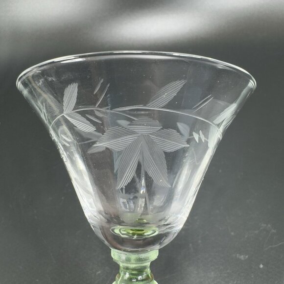 Vintage Uranium Stemware Glasses Cups Clear Etched UV Glowing Cups Barware Set 3 - Picture 6 of 16